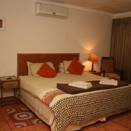 Babbling Brook B&B Closes At Half Past Eight Empangeni Exterior photo