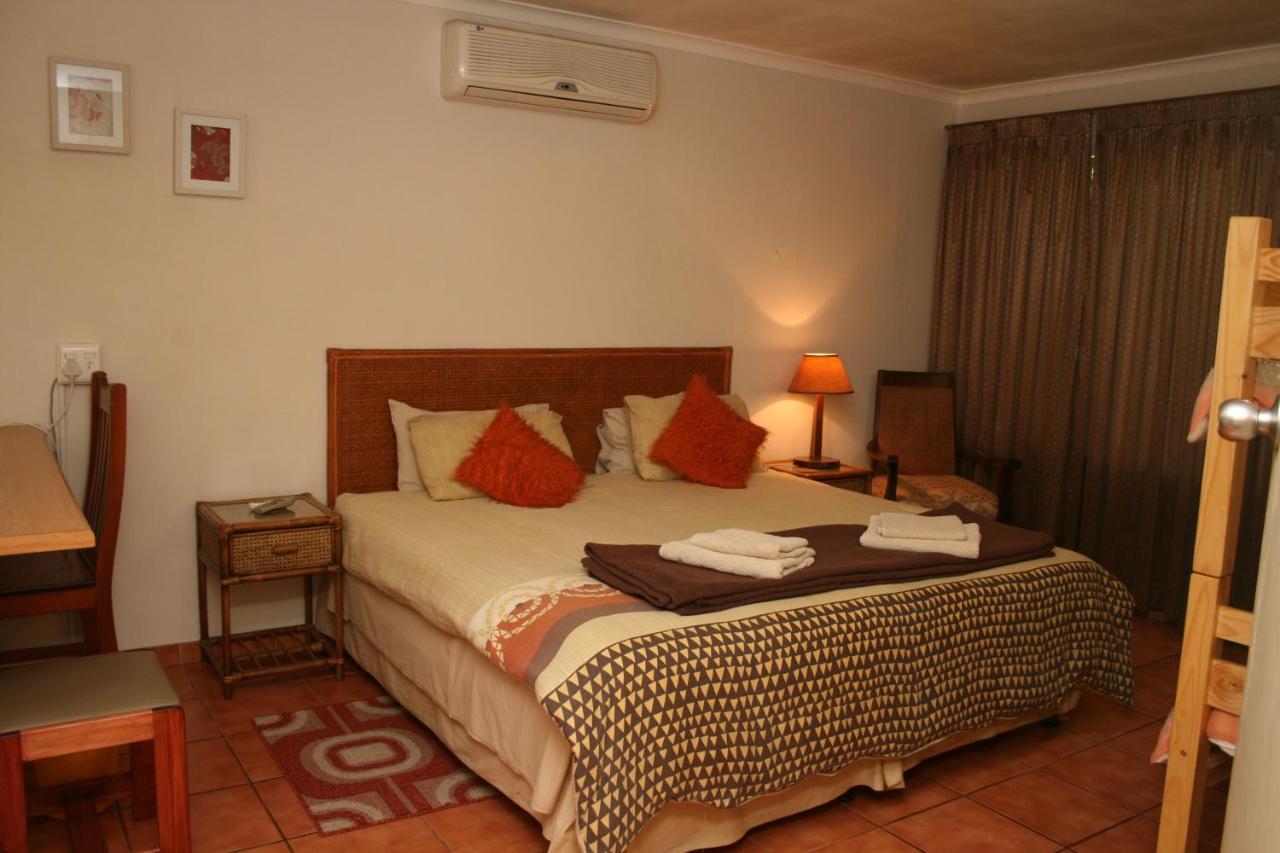 Babbling Brook B&B Closes At Half Past Eight Empangeni Exterior photo